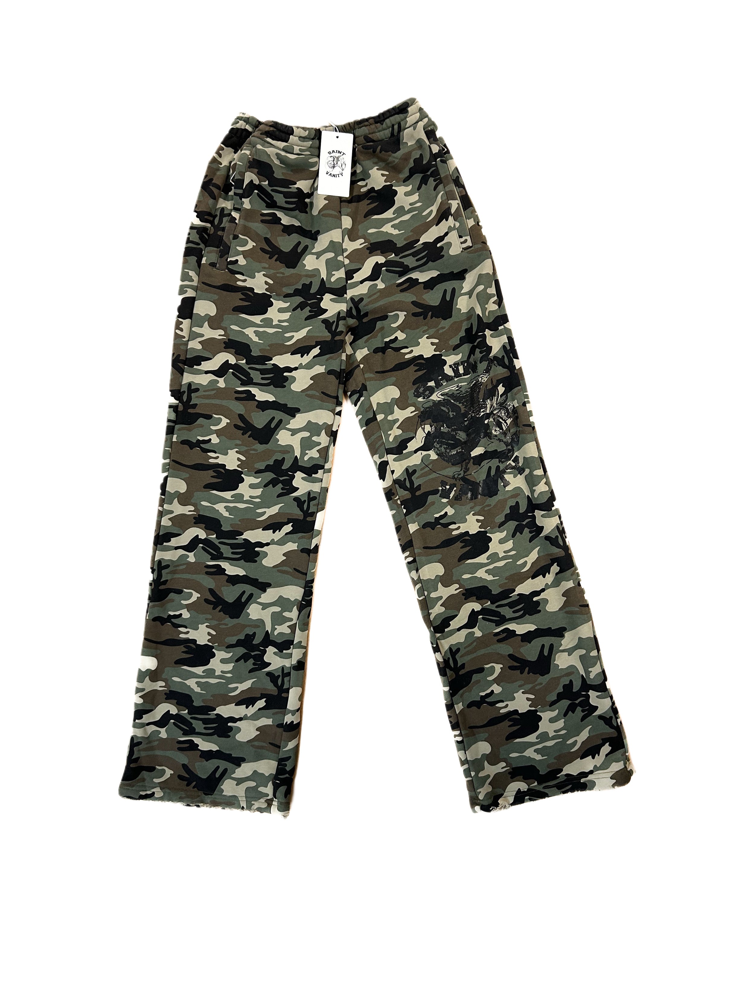 CAMO SWEATS